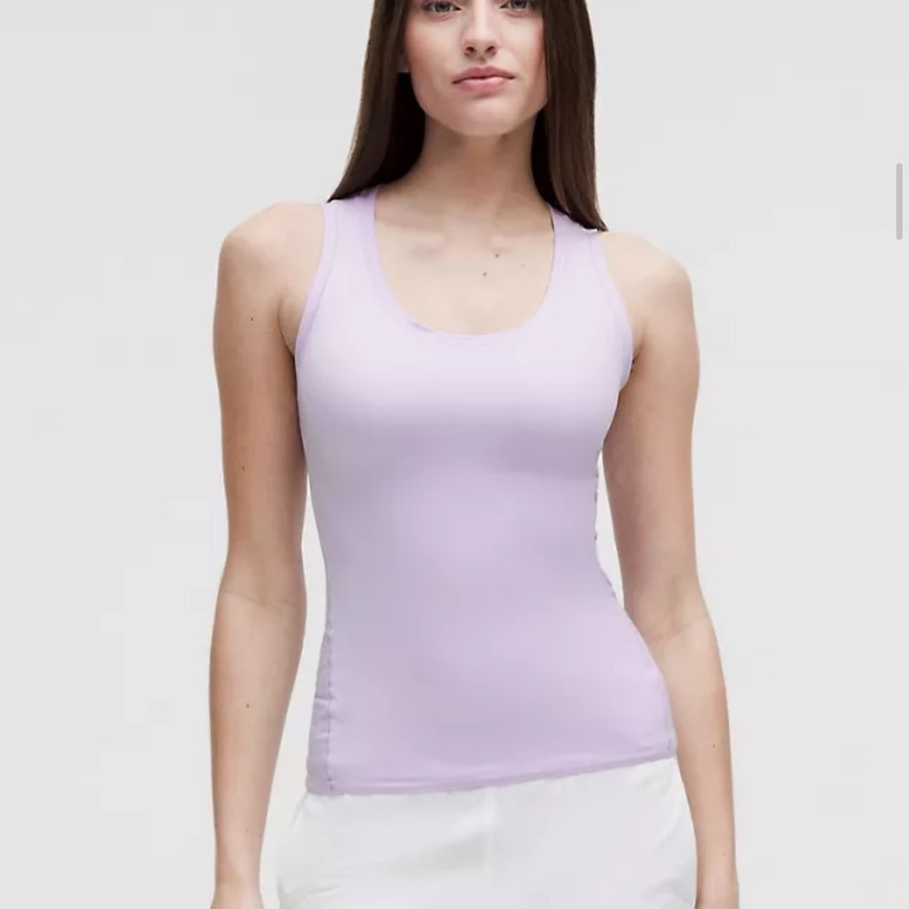 NWT Lululemon Wundermost Ultra-Soft Nulu
Scoop-Neck Tank Top size M